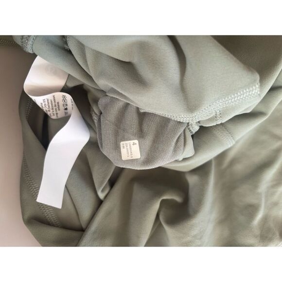 lululemon Align™ High-Rise Crop 23" in Desert Green Size 4 - Picture 9 of 9